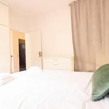 Villa Terrace House *